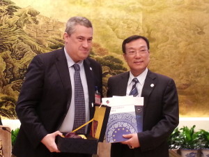 Zhang Hongmin Vice Chairman of Zhejiang CPPCC and Shanghai Board Chairman Stefan Sack