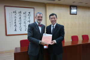 President Cucino and Commissioner Li Shishi